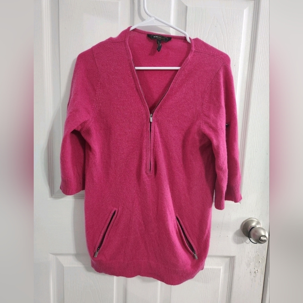 BCBG Max Azria 100% 2 ply Cashmere fuscia 3/4 sleeve pullover sweater medium